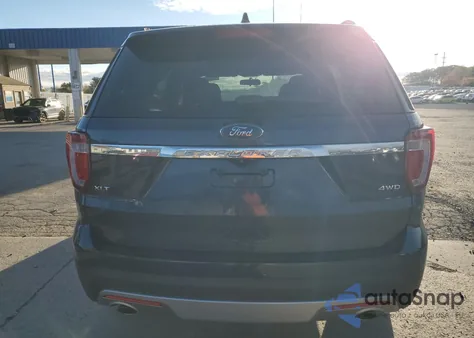 2017 Ford Explorer Xlt z USA, uszkodzony, nr VIN 1FM5K8D81HGD97375